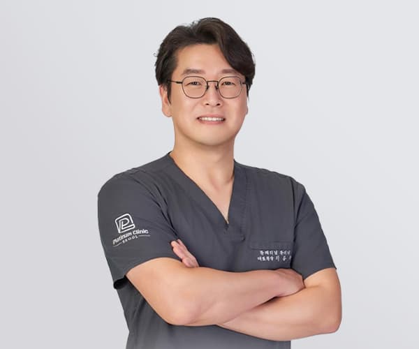 李东奎院长 - 骨科专科医生